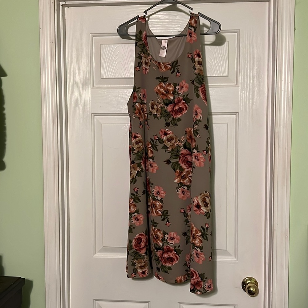 Floral dress